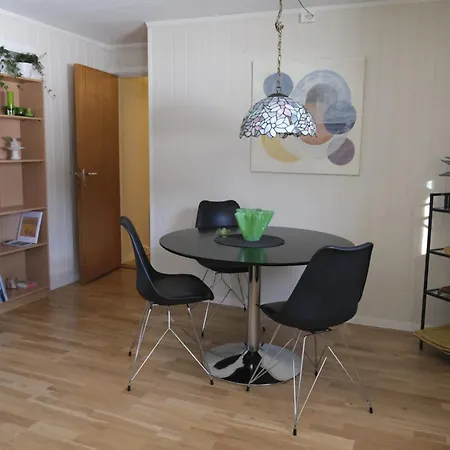 Apartment G29 Sokkelleilighet Sentralt I Tromso, Ca. 50kvm. *